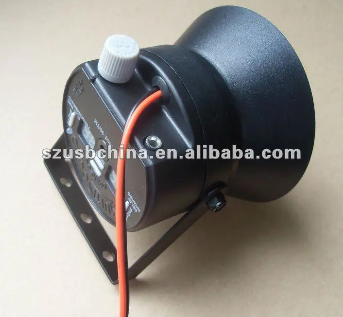 
CP395B Hunting equipment built-in 35W Bird caller speaker with 6 decoy mp3 sounds 