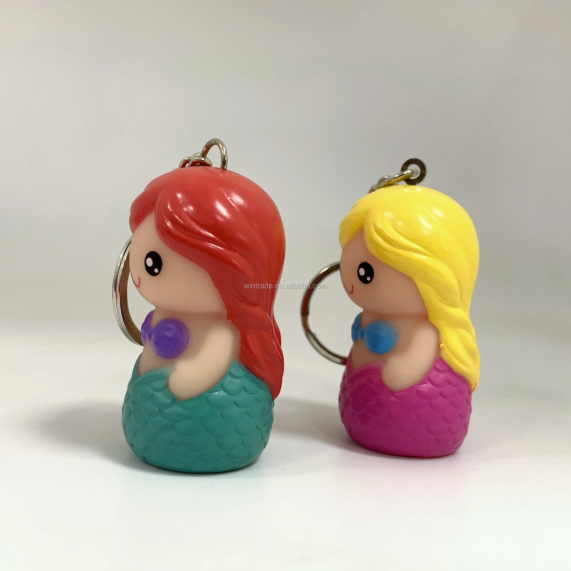 
New Hot Selling 3D Cartoon Sea Mermaid PVC Light Up Keychain For Girl 