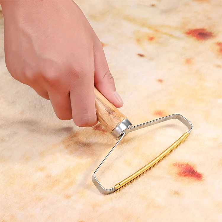 High Quality Roller Fabric Shaver Manual Brush Cashmere Wool Comb Small Wooden Lint Remover