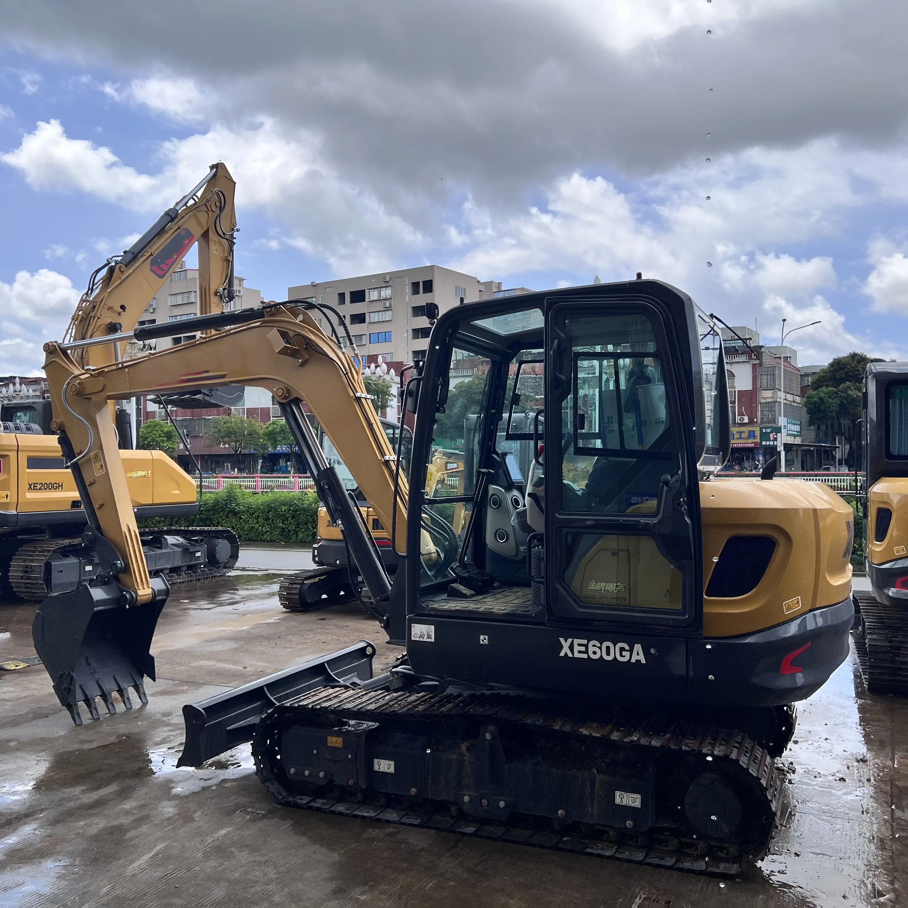 China top brand excavator excavator price XE65CA for sale with high quality