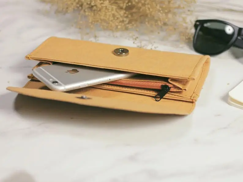 Eco Friendly Washable Kraft Paper Card Mens Custom Wallet With Logo