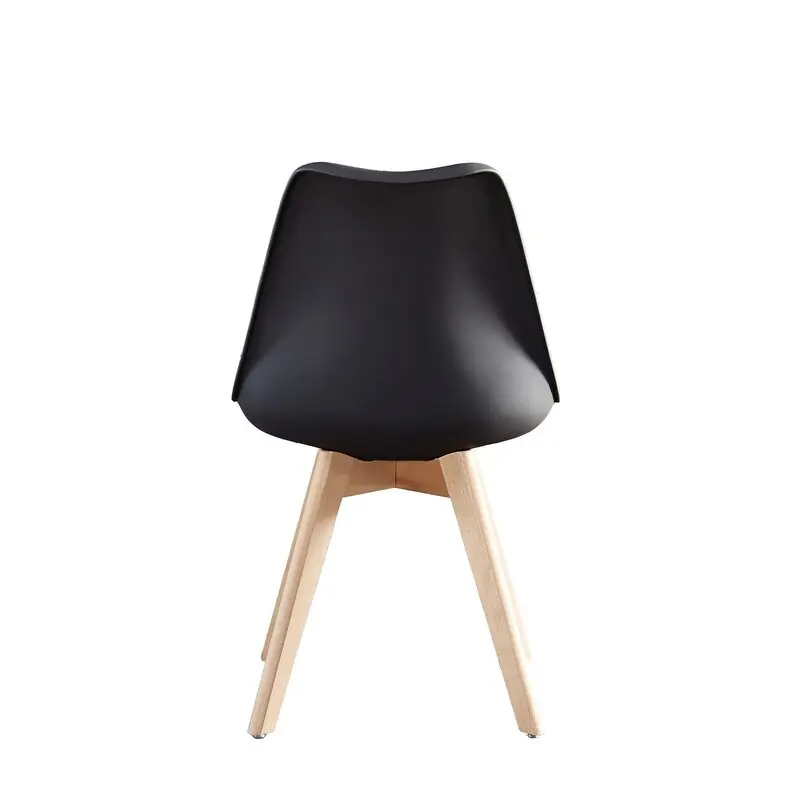 Стильные серые обеденные стулья с основанием из массива дуба