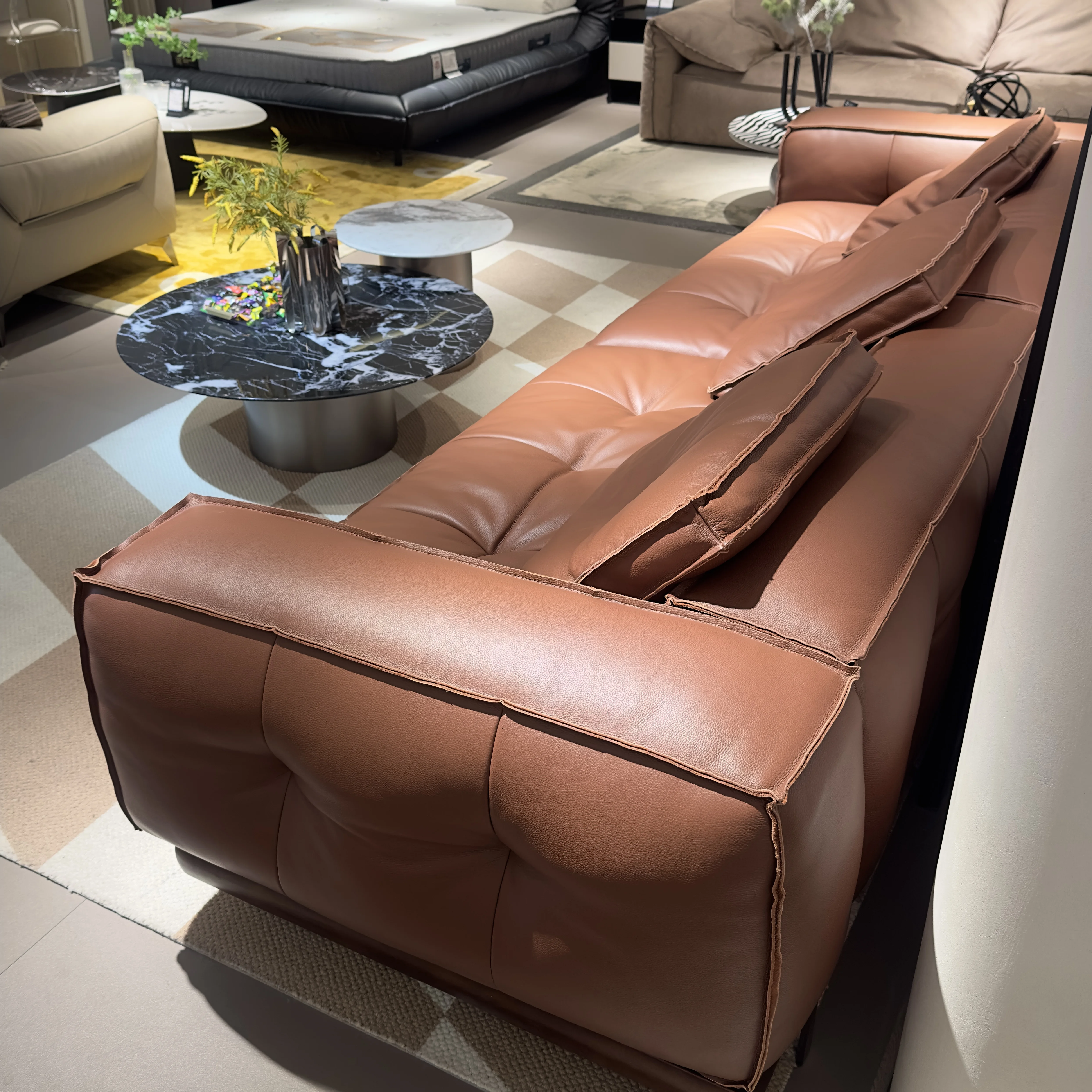 Foshan Factory Modern Luxury 100% Genuine Leather Couch Sofa Set for Home & Villa for Living Room Interiors