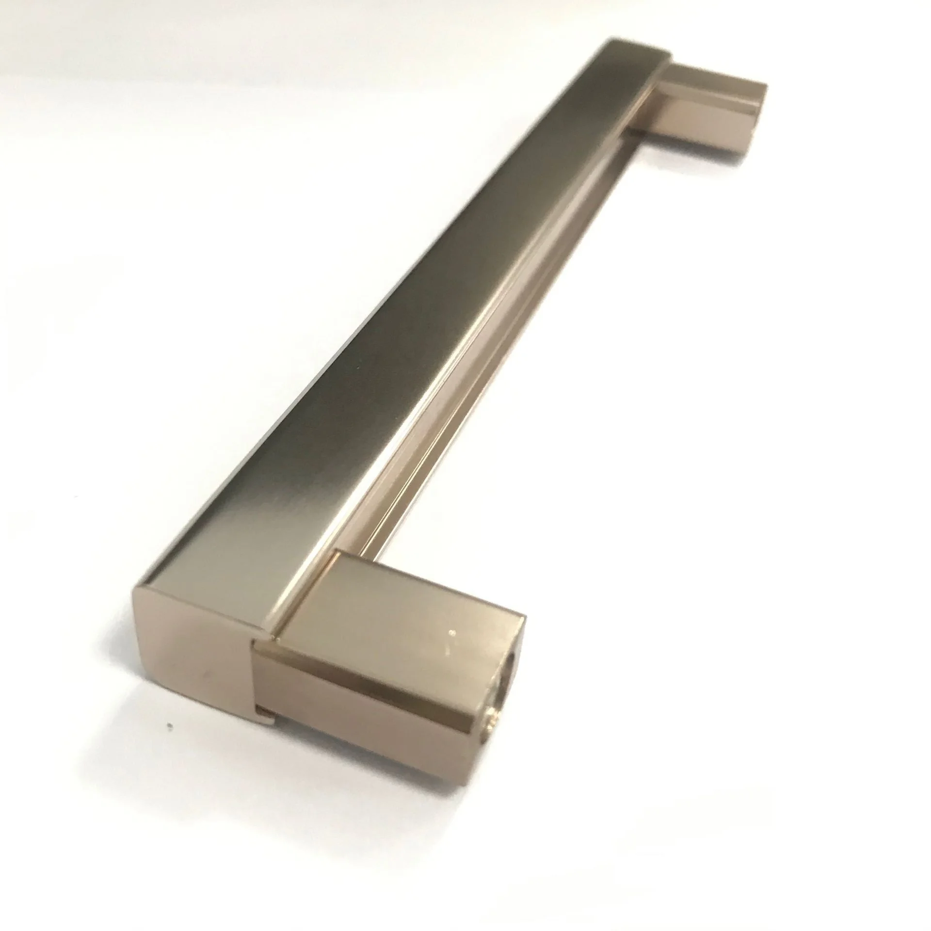 Solid Strong Kitchen Cabinet Cupboard and Door Aluminum 128mm 160mm 192mm 224mm Square Pull Handle