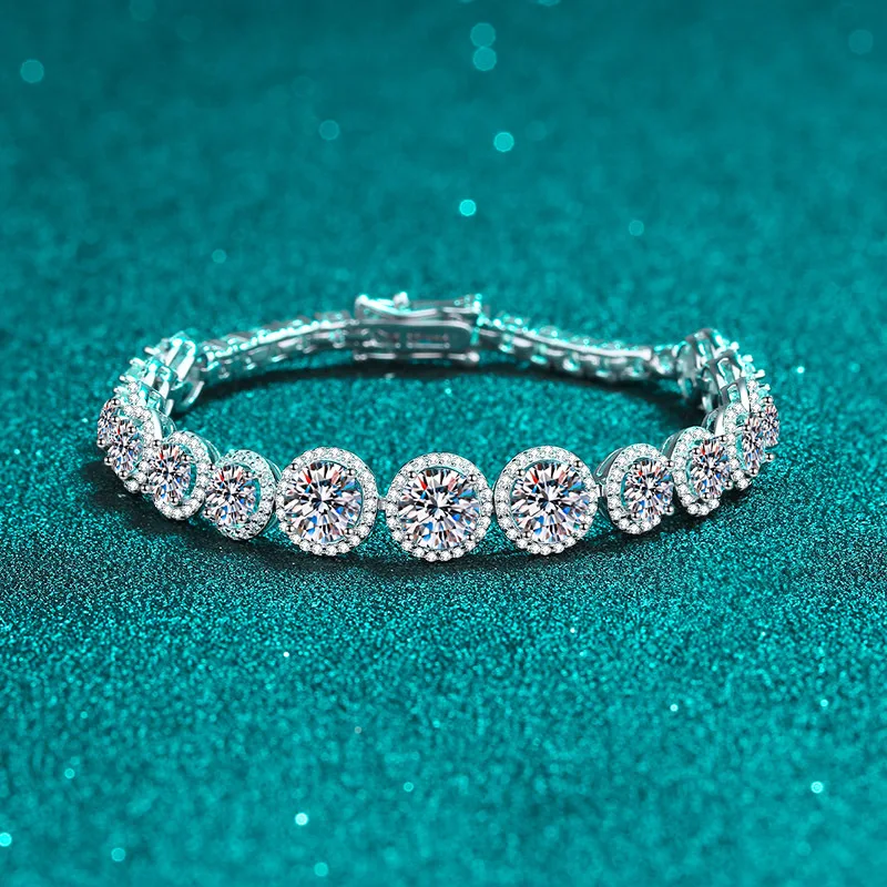 Crowd-funded Moissanite Luxury Bracelet with 925 Sterling Silver and PT950 Plated Gold Charm