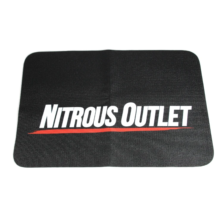 Изготовленные на заказ противоскользящие захваты для автомобильных крыльев из ПВХ-пены толщиной 4 мм