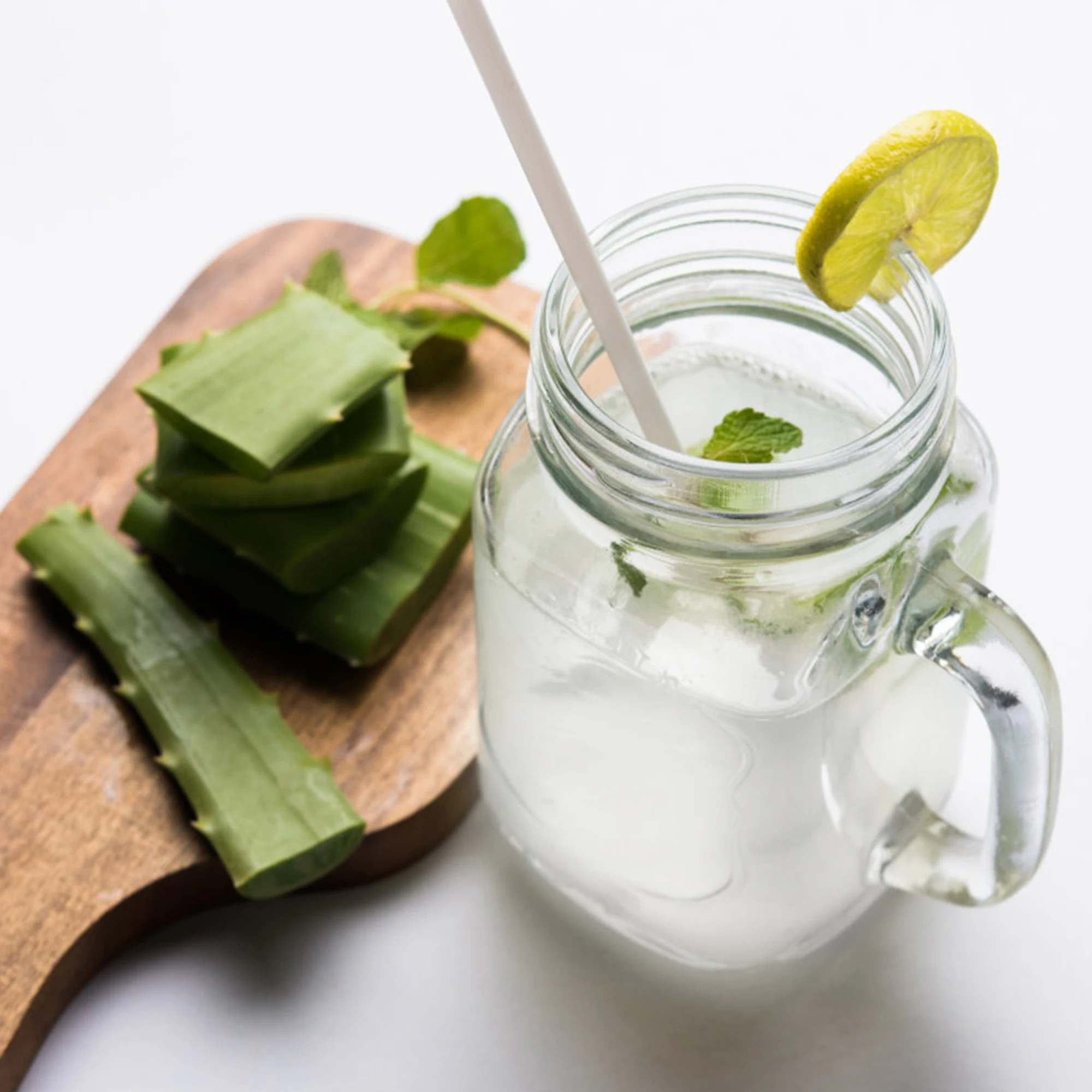 Mango soft drinks Aloe Vera MANGO 1.5 L 1500 mL non-carbonated beverage