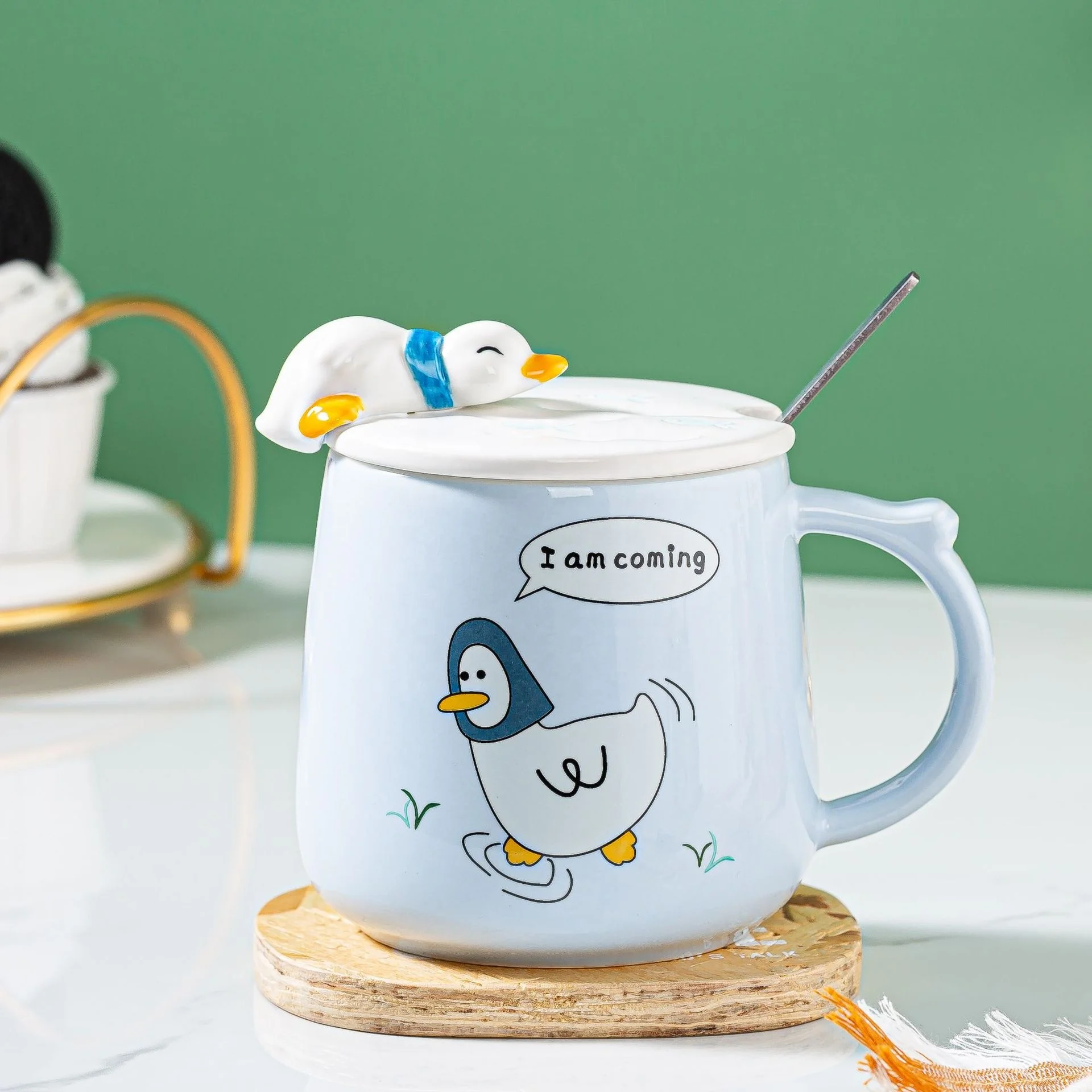 Hot Selling Cute Lovely Chinese Lazy Duck Ceramic Coffee Ducky mugs cups with Lid And Spoon