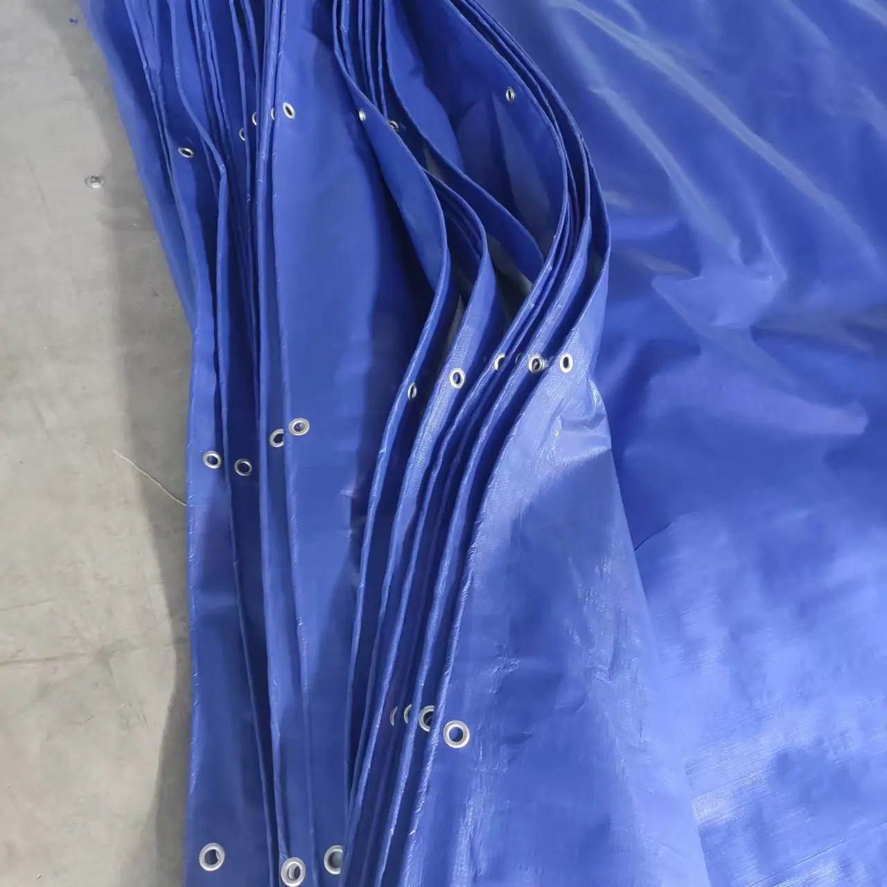 8x12m 180GSM Dark Blue Silver Tarpaulin PE Roof Tops Tents For Sale