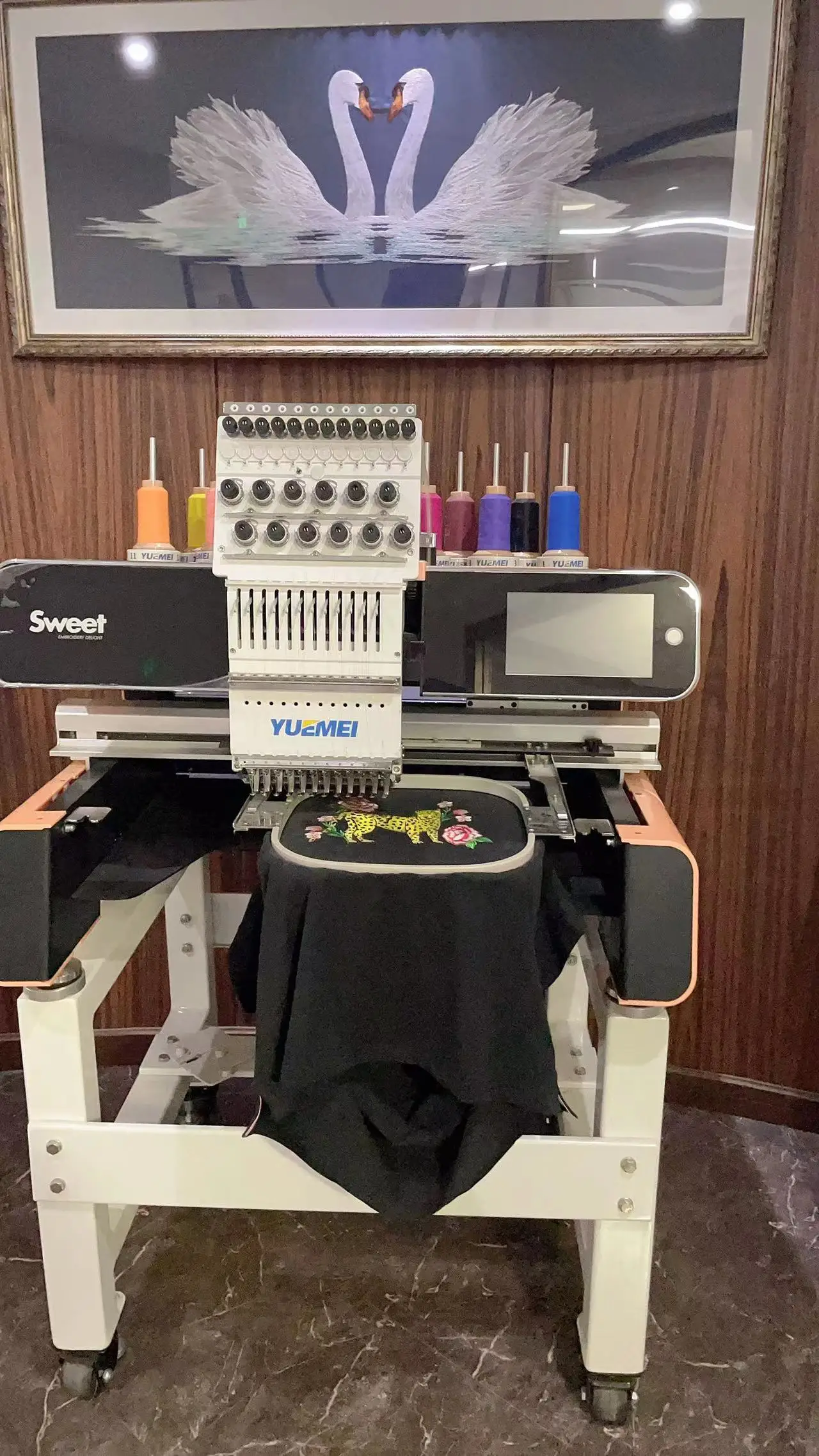 2022 Newest Technology Same As Brother 12 Needle Industrial Computerized  Embroidery Machines