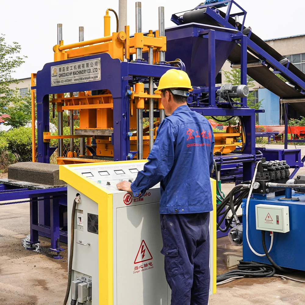 QT5-15 Fully Automatic Hydraulic Press Cement Concrete Hollow Brick Molding Machine For Sale