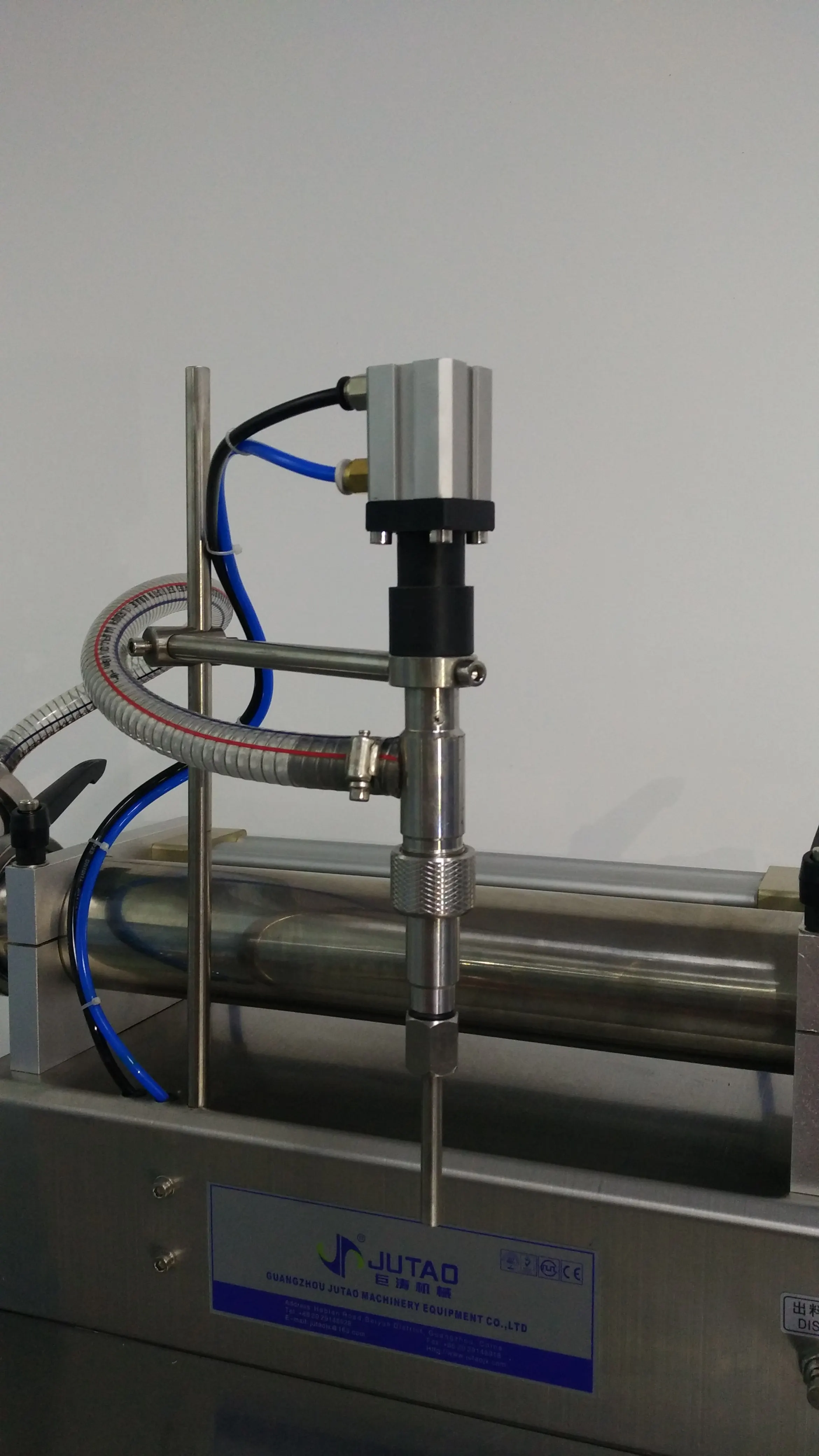 Semi Auto Pneumatic Piston Filler Paste Cream Filling Machine