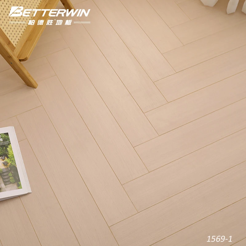 Выше класса Китайский Дубовый паркет из цельной древесины в елочку