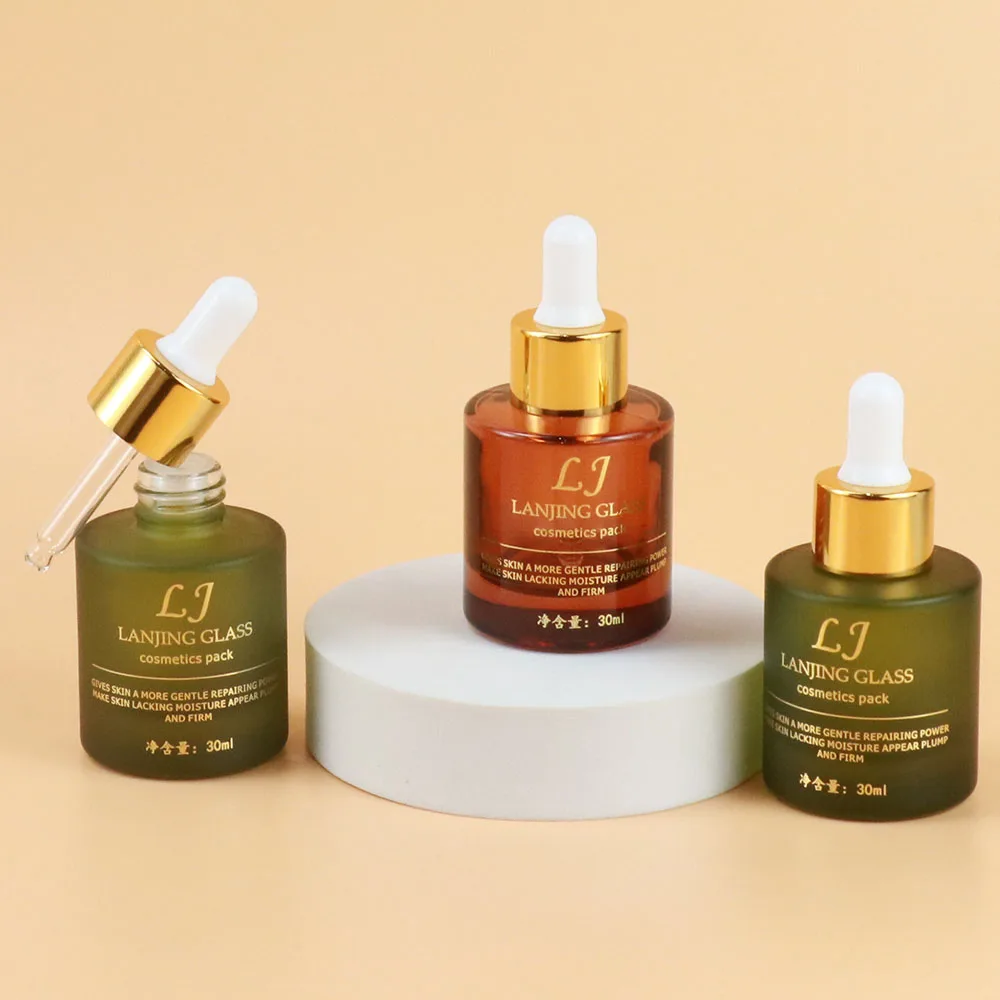 Wholesale Red Glass Flat Shoulder Skin Care Packaging Bottle with Dropper Cap for Skincare 30ml