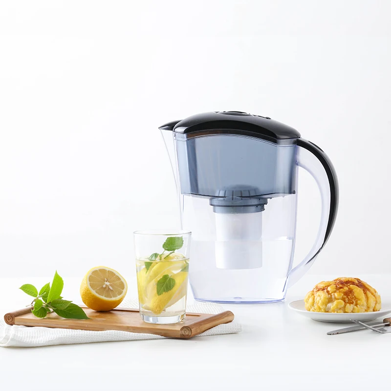 Fast Filtration Water Jug with Filter Pitcher Cartridge Novel Design Factory Price Water Filter Material Manual Water Technology