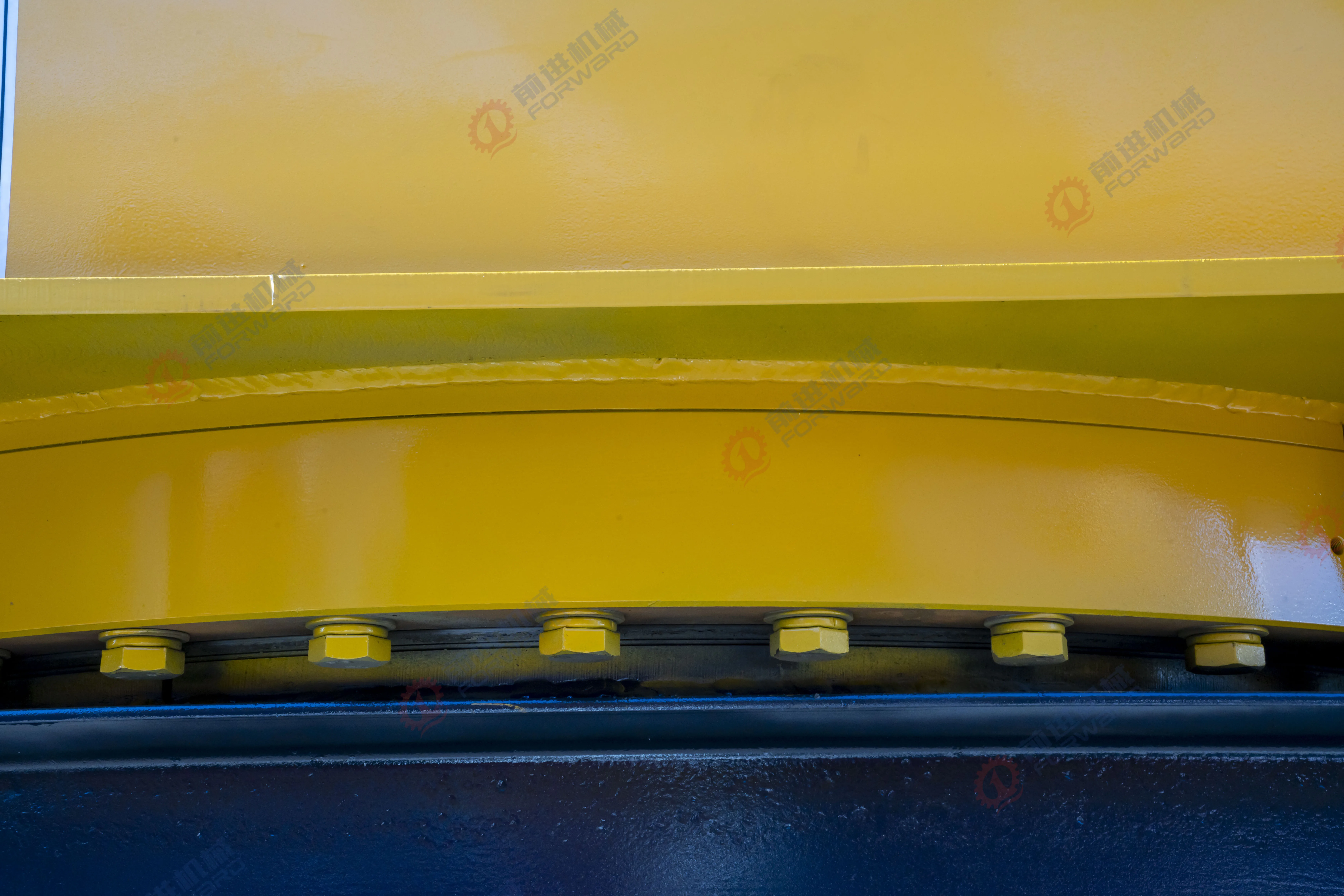 FORWARD Versatile Aerial Lift Safe for High-Altitude Construction Operations