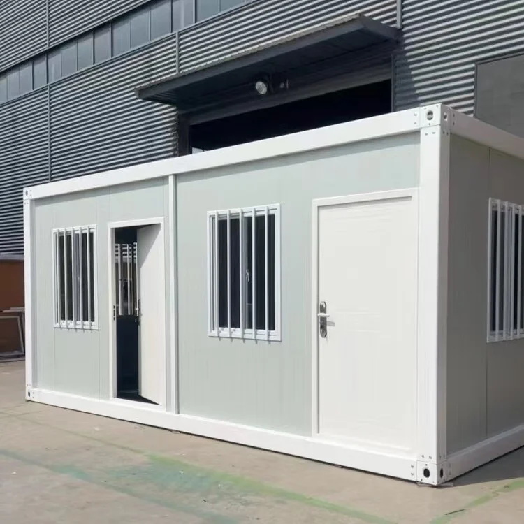 Easy-to-Assemble 40ft Prefab Steel Container House Expandable Container Sandwich Panel Coffee Shop Outdoor Kiosk Use Made China