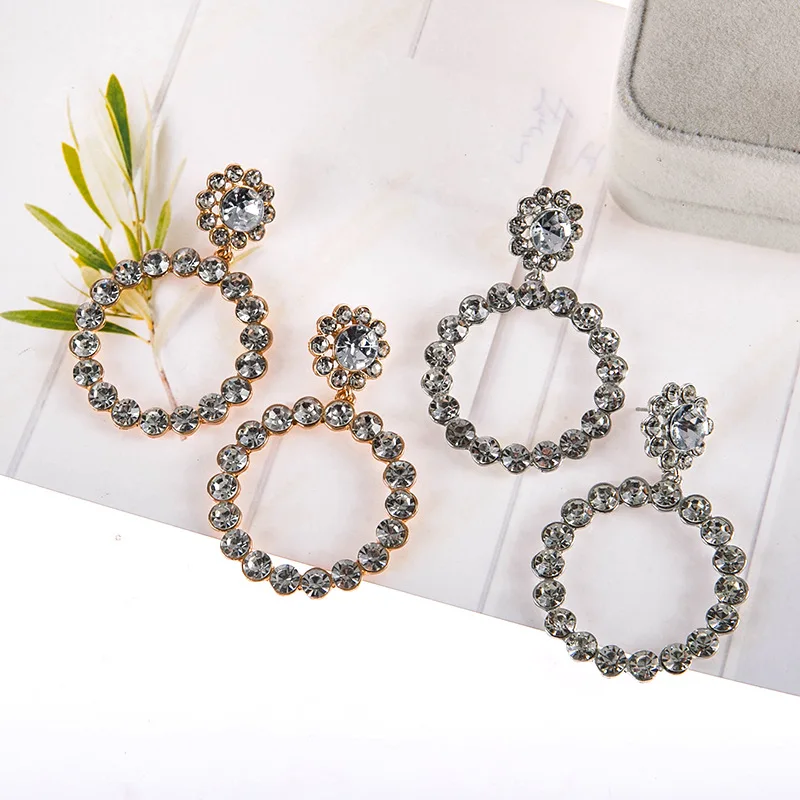 Low MOQ Women Round Pendant Drop Earrings Statement Circle Pearl Earring