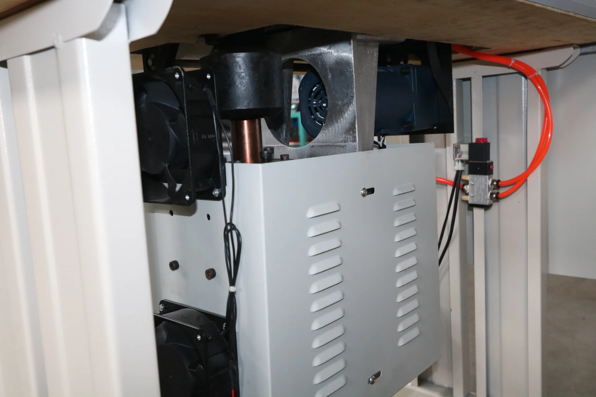 Surgical Gown Bra Cup Disposable Mask Embroidery Lace Making Fabric Small Ultrasonic Sewing Machine