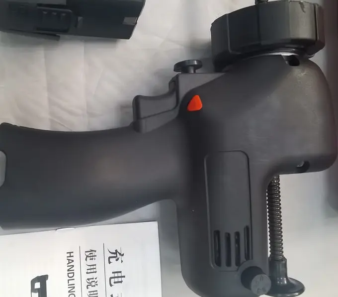 Manufacturer Wholesale Building Construction Tools Cordless Silicone Sealant Gun Battery Powered Electric Caulking Gun