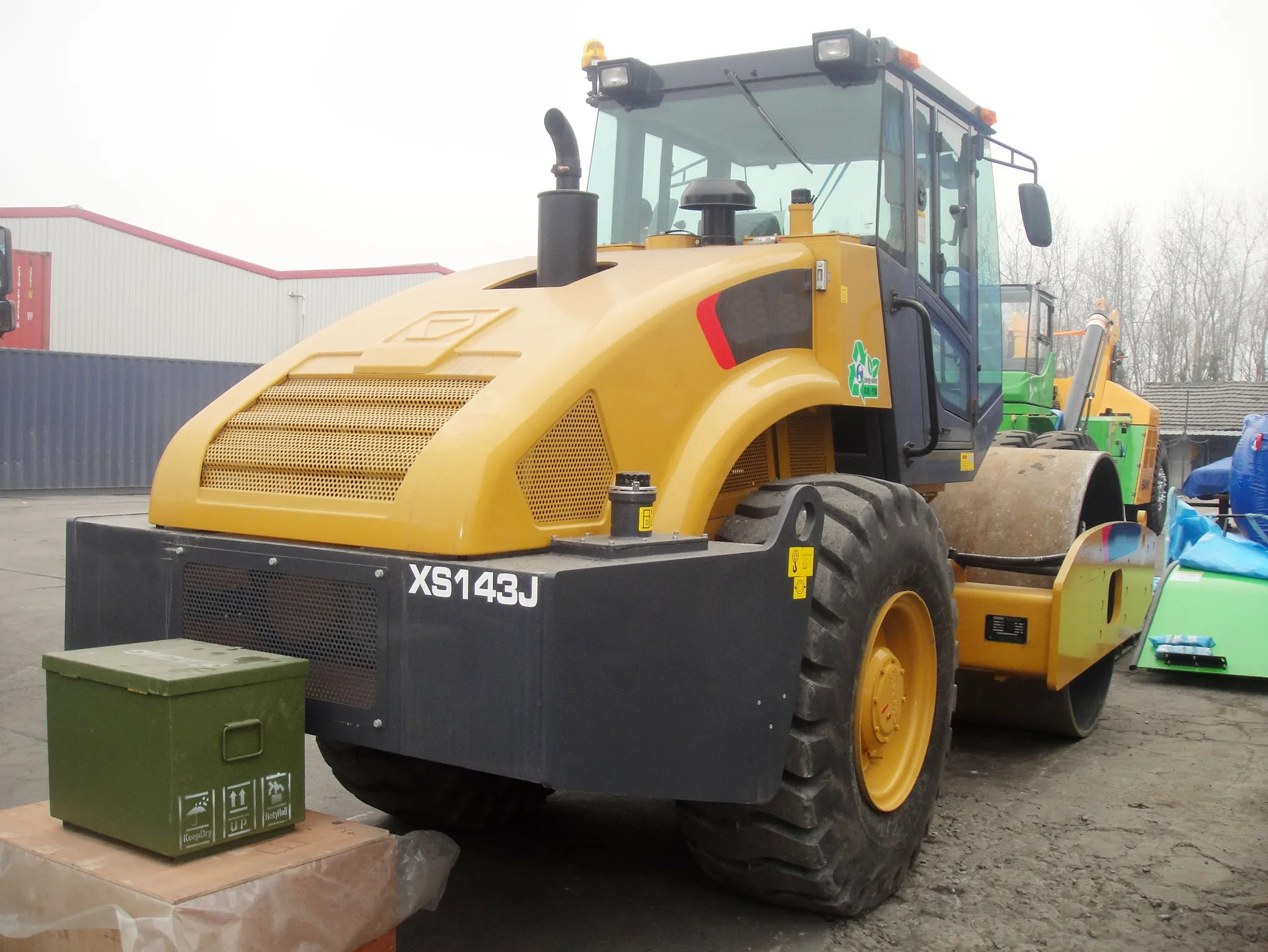 Chinese Top Brand Road Construction Machinery XS143J 14 Ton 103kw Road Roller with Factory Price for Sale