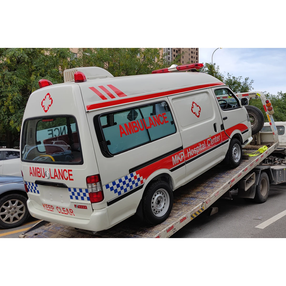 First aid equipment professional and cheaper ambulance car rhd from China professional supplier
