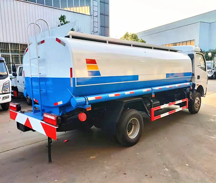 DONGFENG 4X2 oil tank truck Euro 3 160HP tank capacity 8000L fuelling vehicle fule tank truck for sale