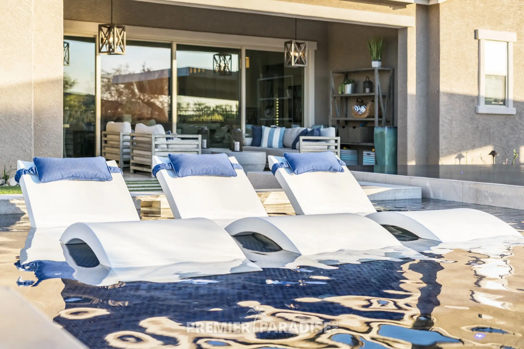 Tanning Ledge Pool Chaise Lounger In Pool Furniture in Water Sun Bed Lounge Chairs