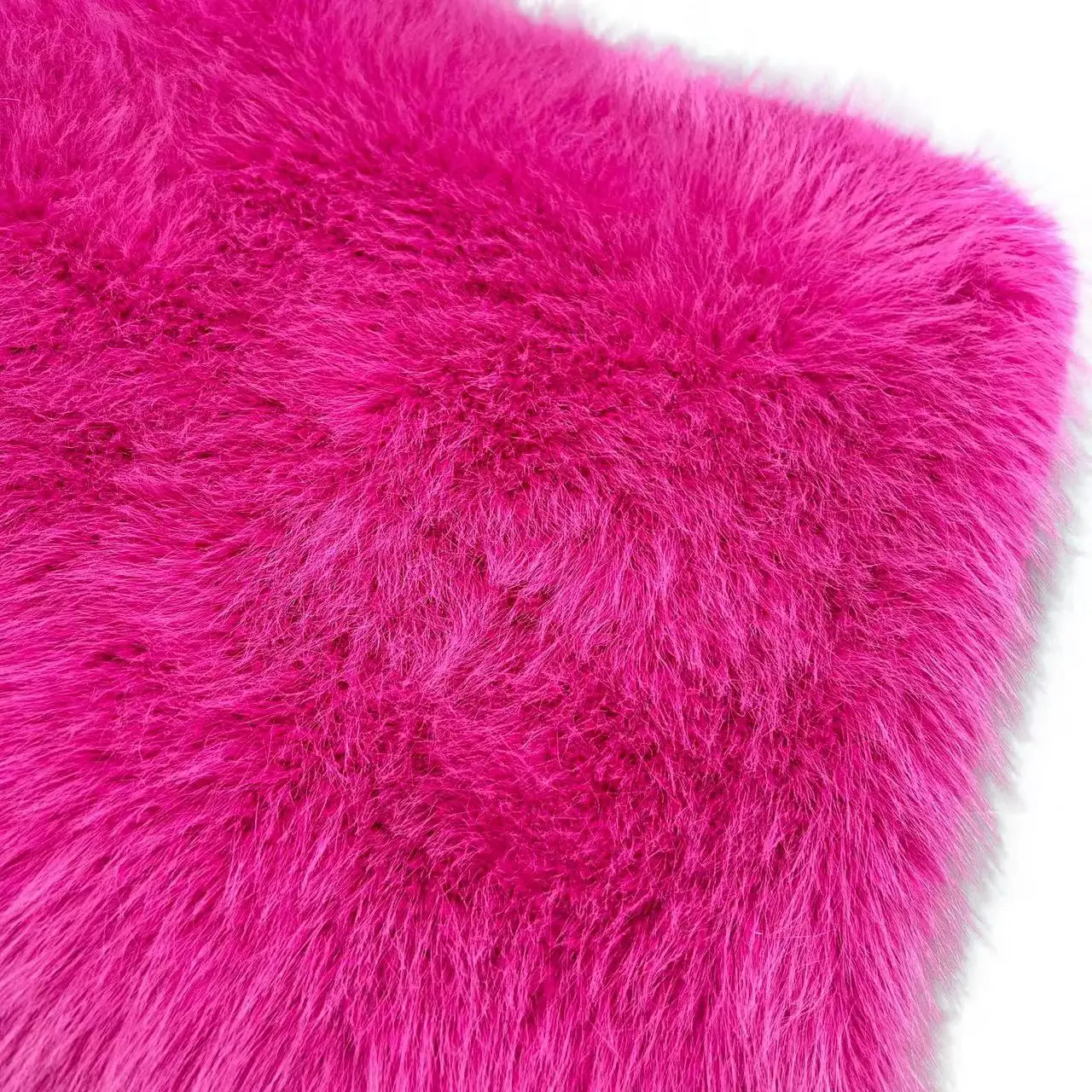 Hot pink super fluffy fake Beaver fur faux raccoon fur fox fur