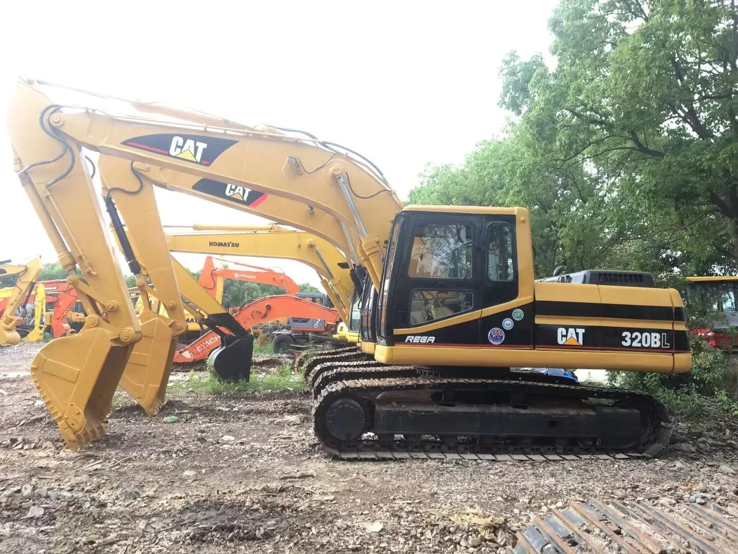 Original Japan Made Used Cat Excavator 320d Cat 336 345 225 320 Cat320 Excavators in Stock Low Price For Sell