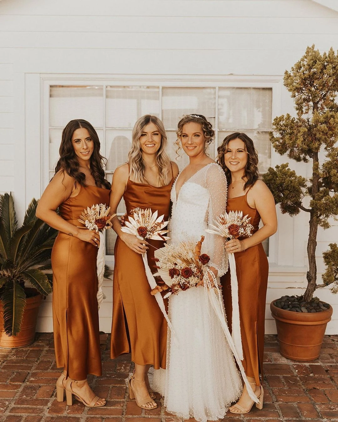 2022 Spaghetti Strap ankle length dress Chic wedding bridesmaid dresses for women