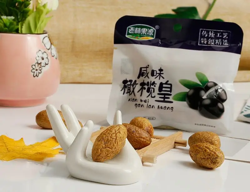 Factory custom chinese authentic cheap big salty golden dried olives plum