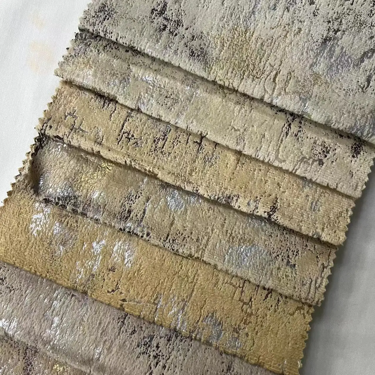 China Wholesale Home Deco Gold Foil Velvet velour Fabric Soft Gold Stamping Upholstery Holland Velvet Fabric For Sofa Drapes