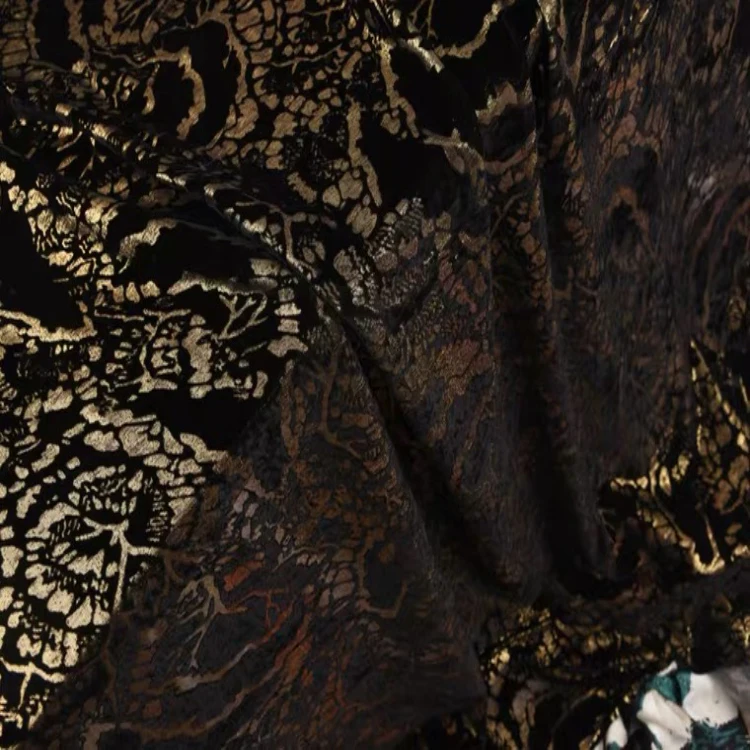 Silk Lurex blended uragiri metallic chiffon gradient dyeing fabric