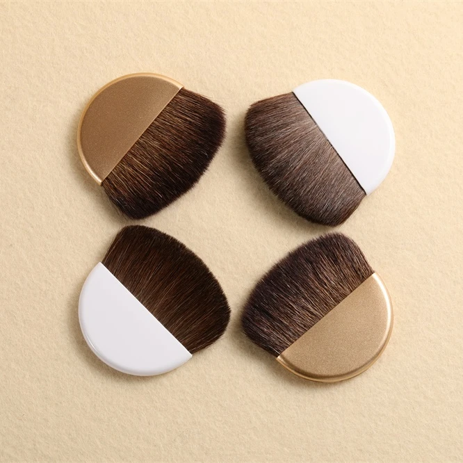 2021 New arrival brush Ultras-soft Hair Plastic Handle Powder Eyeshadow brushes Make up brush