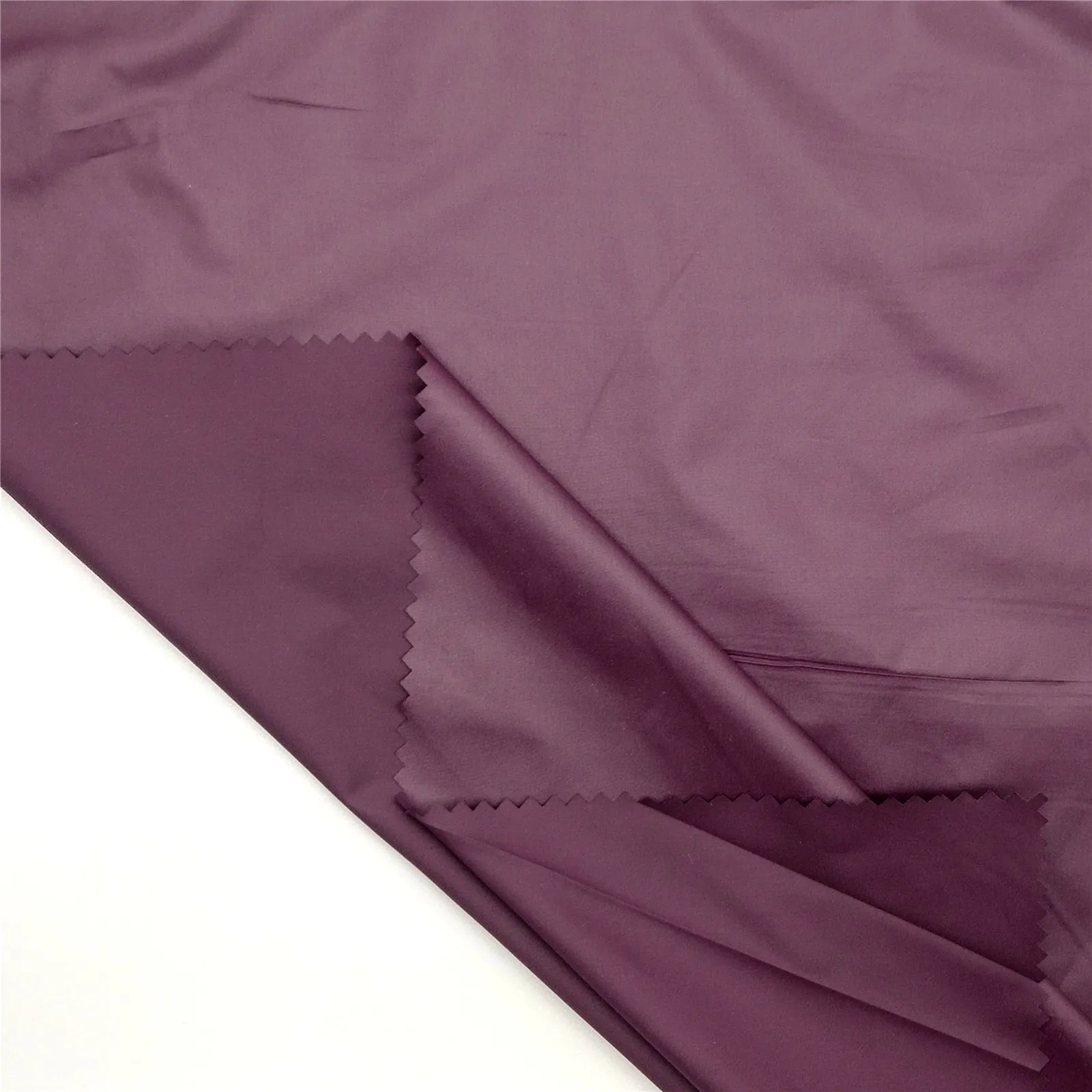 
300T PolyesterTaffeta Waterproof fabric 100%Polyester fabric for duck down jackets 
