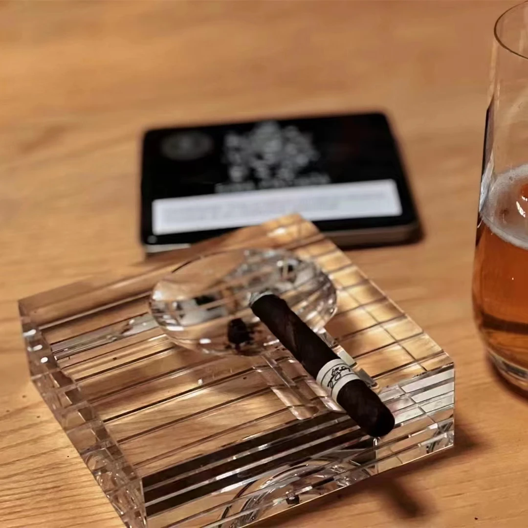 hot selling  high grade k9 crystal  cigar ashtray custom ashtray for business  hotel office decoration