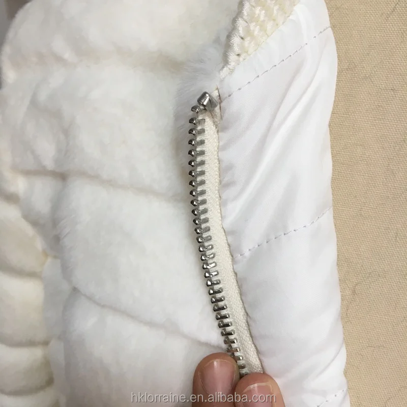 Wholesale New Fashion Ladies Winter Fake Fur Coats Women Faux Fox Fur Jacket Coats stock