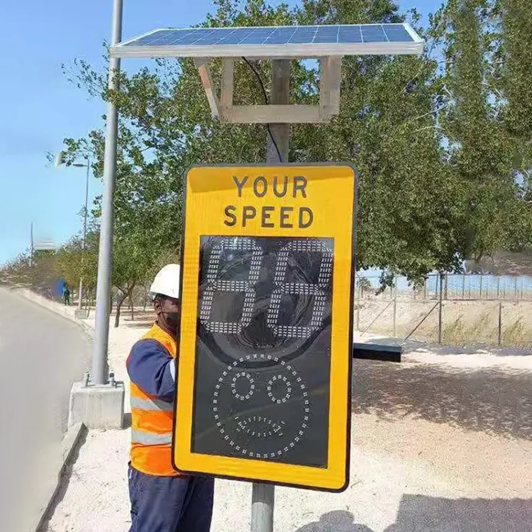 Emoj Face Feedback Solar Doppler Speed Indicator Meter Sensor Detector Traffic Warning Radar with Limit Display Sign