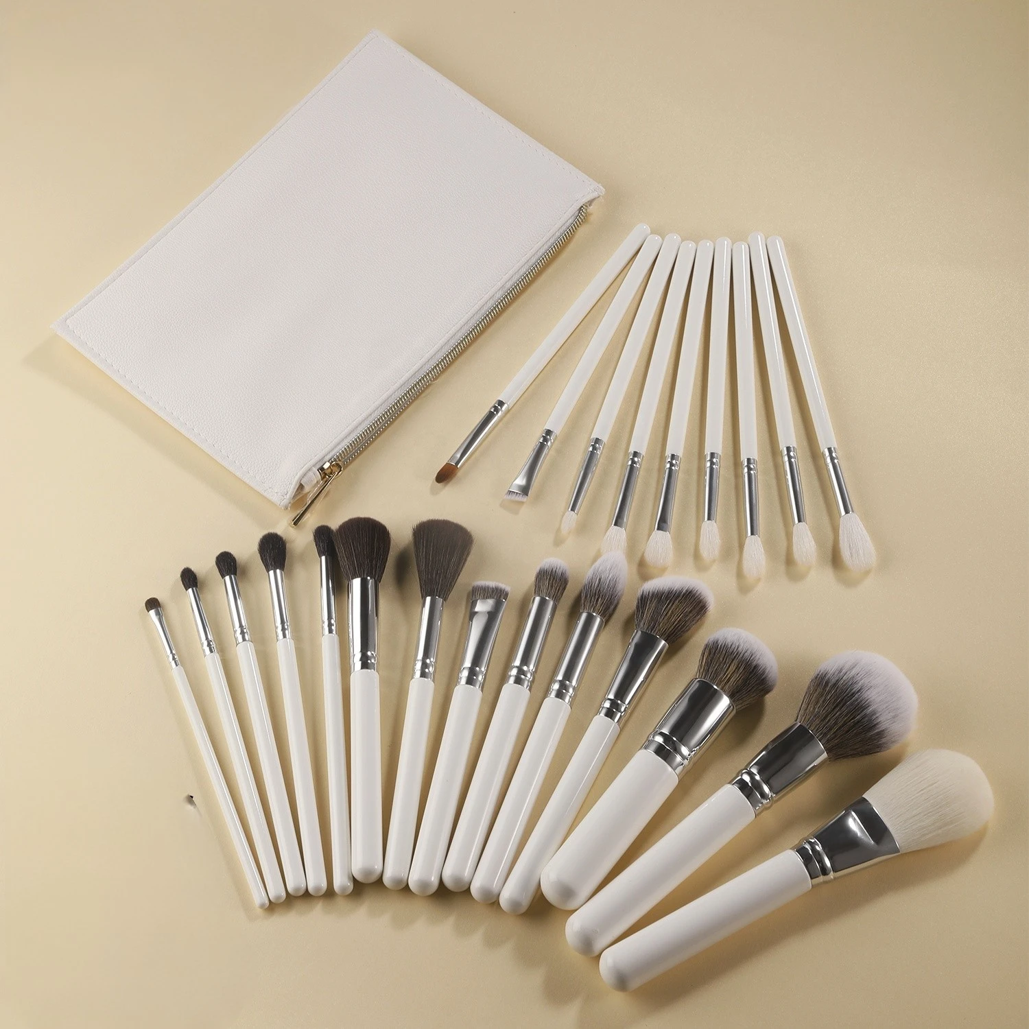 Makeup Brush Set 15pcs Premium Cosmetic Brush Foundation Blush Concealer Eyeshadow Eyebrow Highlight Pink Make Up Brush