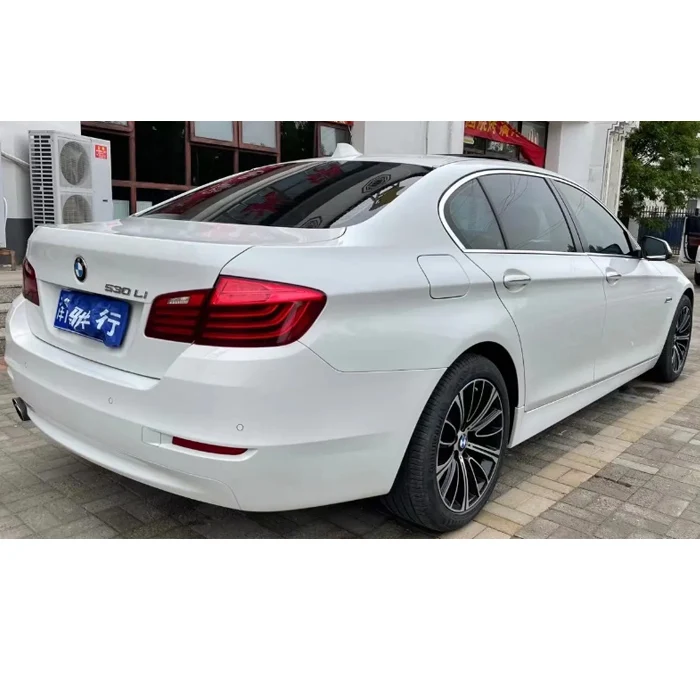 BMW 5 серия 2014 530Li ведущая модель японские кувейтские подержанные автомобили toyota land cruiser на