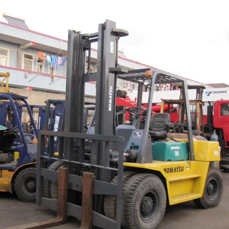 Оригинальный японский 8 тонн б/у FD80 дизельный вилочный погрузчик Komatsu FD30 FD150 машина низкая