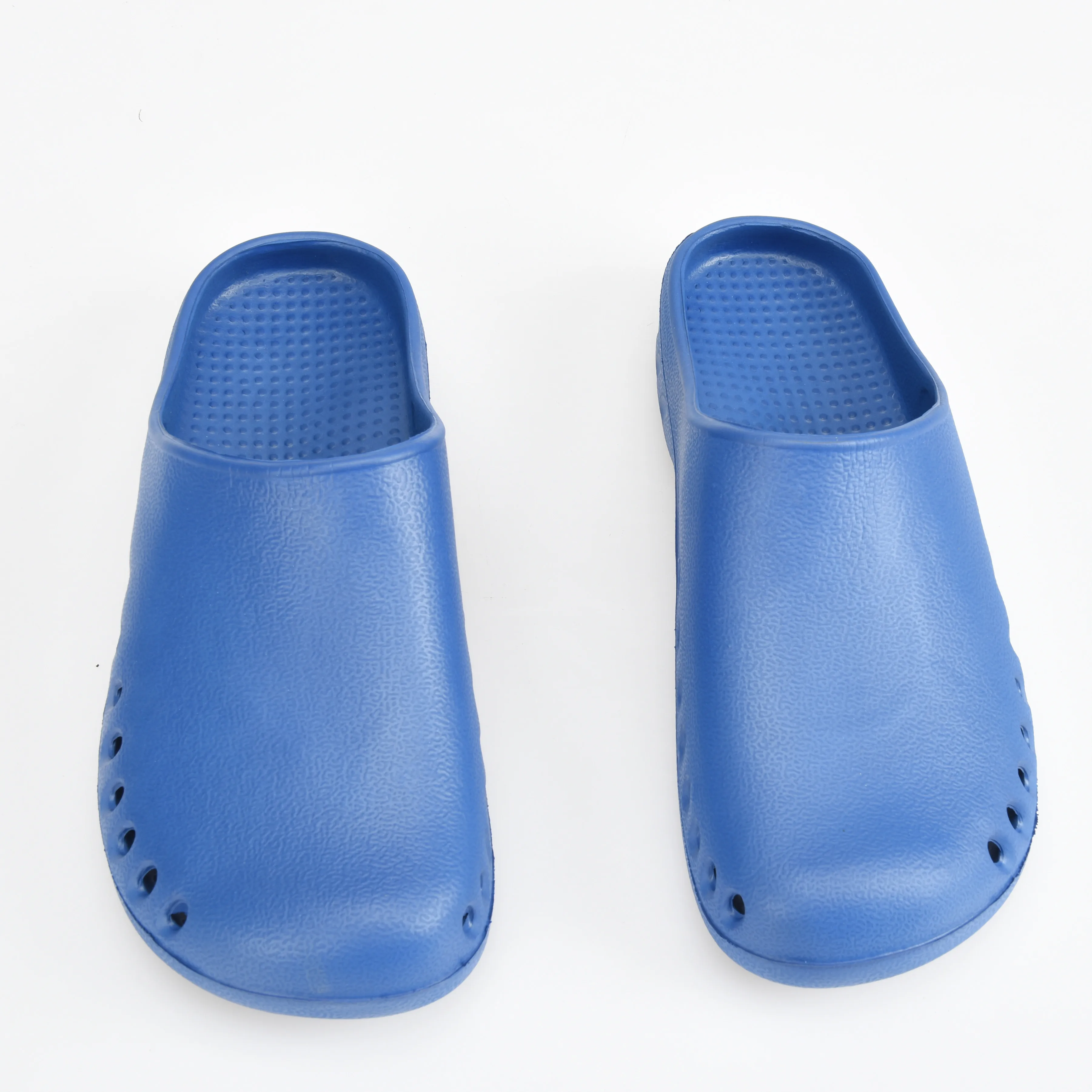 Wholesale Waterproof Non-Slip Medical Hospital Operating Room EVA Garden Clog Safety Work Kitchen Shoes