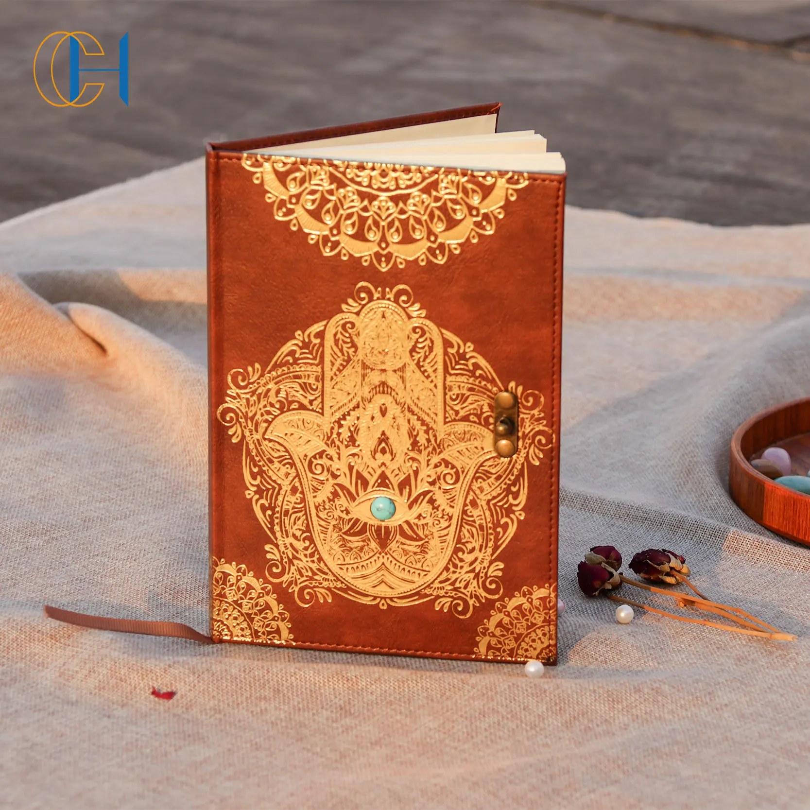 CH Hot Sale Leather Vintage Journal Retro Travel Diary Exclusive Handmade Paper Notebook Leather Bound Journals