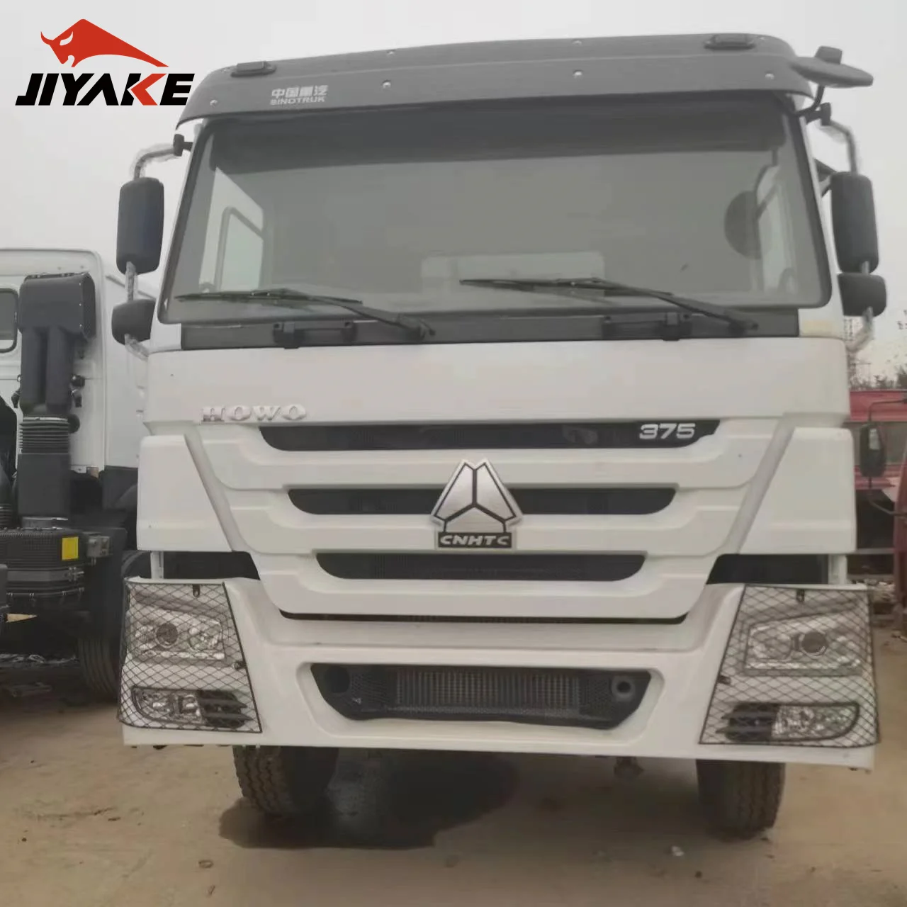 HOWO Shacman New and Used Foton Sino Truck 380 420HP Tow 50 tons 40 tones 6X4 Euro 2 Water Tank Mixer Tractor Head