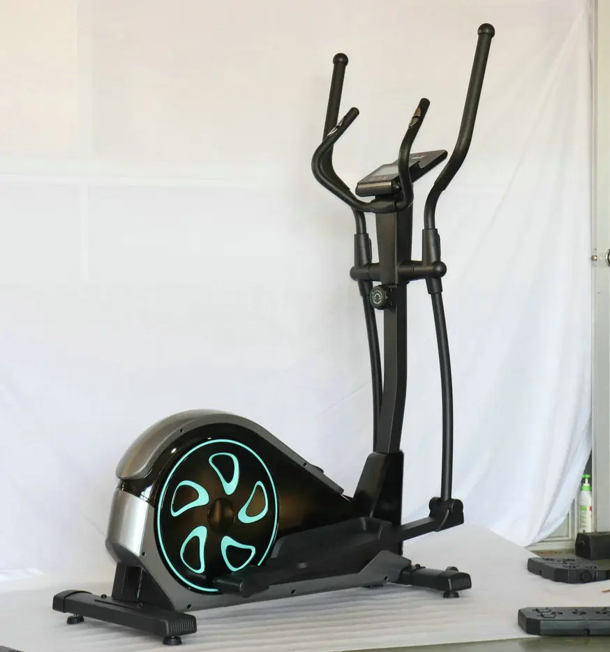 TOPFIT Magnetic Crosstrainer 7 Kgs Flywheel Elliptical Trainer Hot Sale Exercise Bike