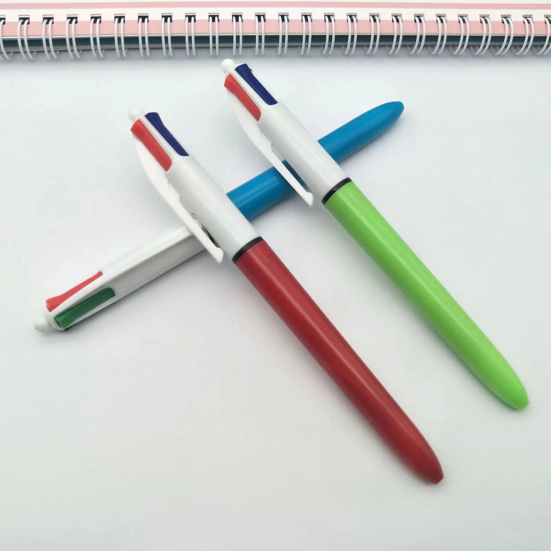 NEW 4 ink colors pen in 1 multi-color plastic pen   ballpoint pen