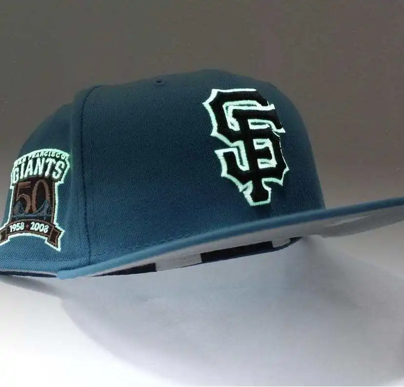 Custom light logo glowing in the dark gorras sports cap snapback baseball cap luminous logo fitted hat