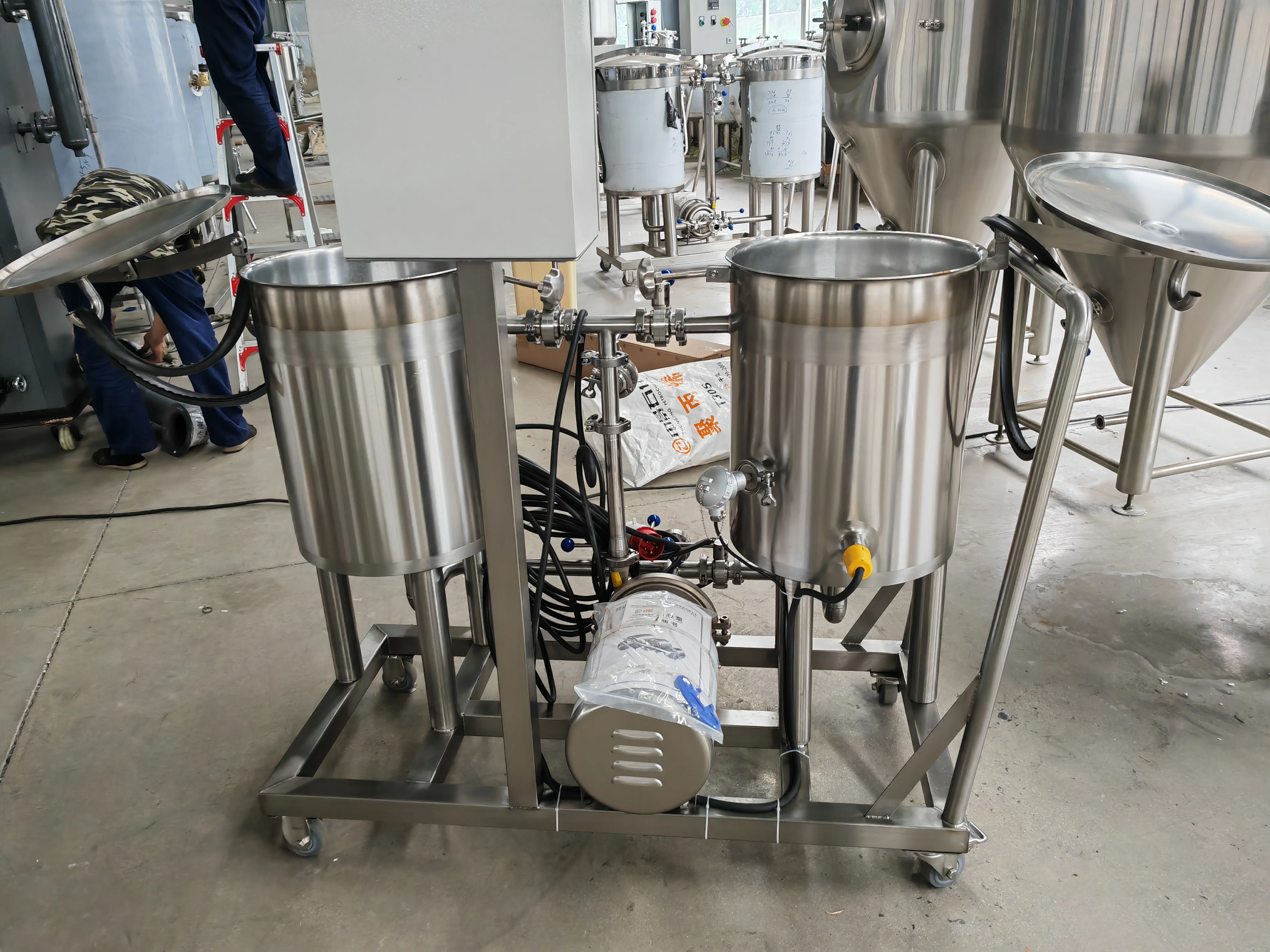 Automatic CIP Cleaning System Washing Machine 50l 100l 1000l Stainless Steel beer brewery CIP cleaning tank In brewing System