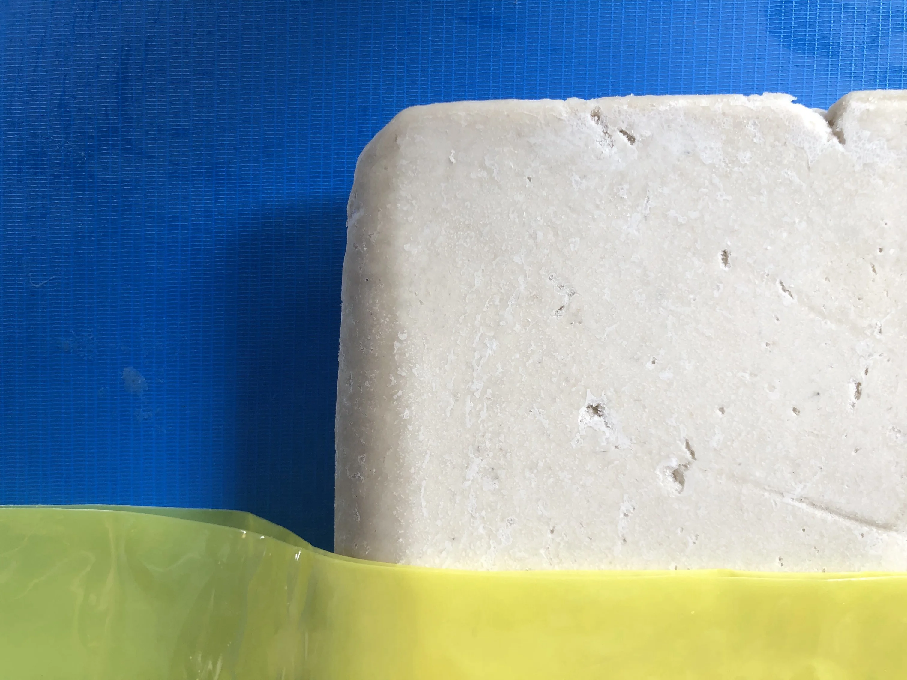 X 8123 manufacturer Wholesale frozen ribbon surimi Raw materials for Fish Ball Ingredients product frozen Hairtail surimi